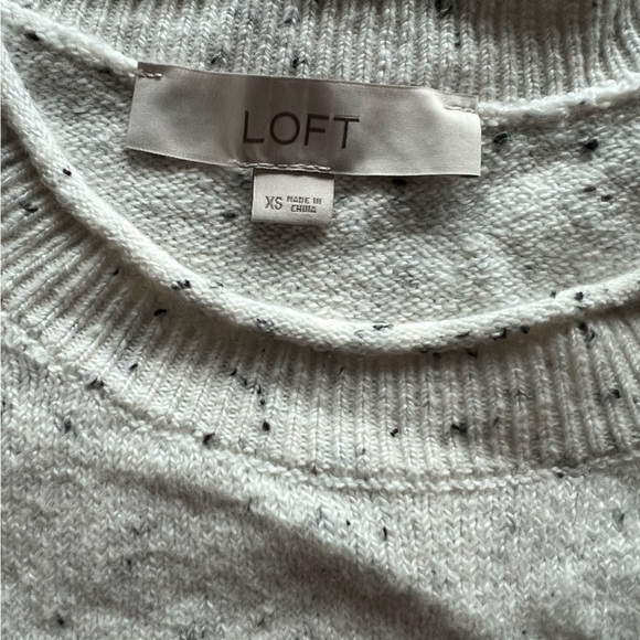 I ❤️ Snow Sweater from Loft - Picture 4 of 4